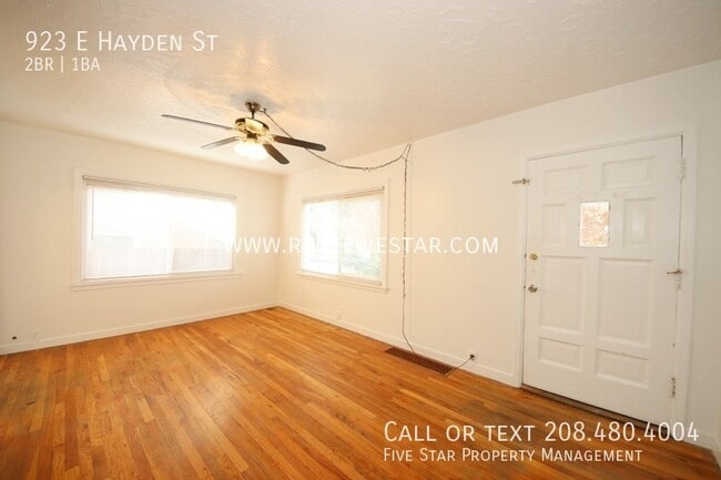 Building Photo - 923 E Hayden St