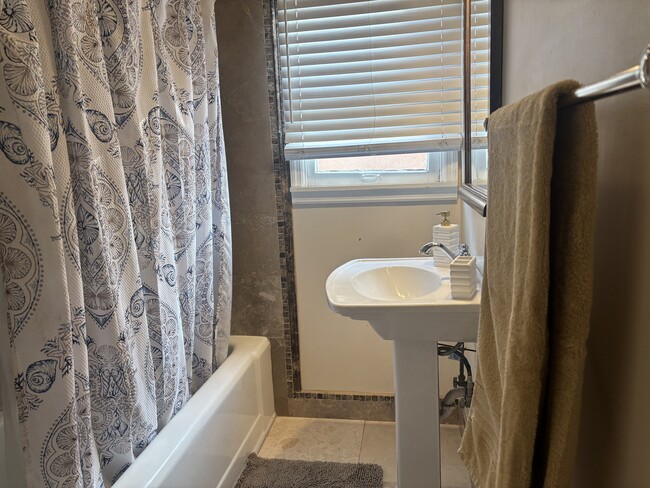 Building Photo - 4238 W Slauson Ave