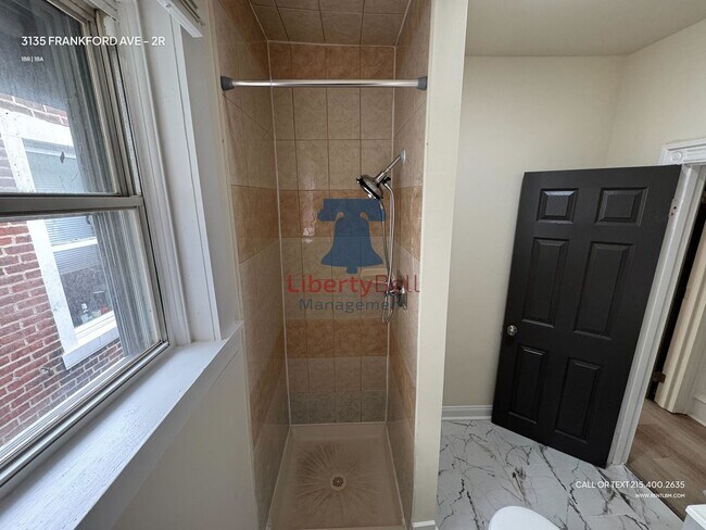 Foto del edificio - 3135 Frankford Ave