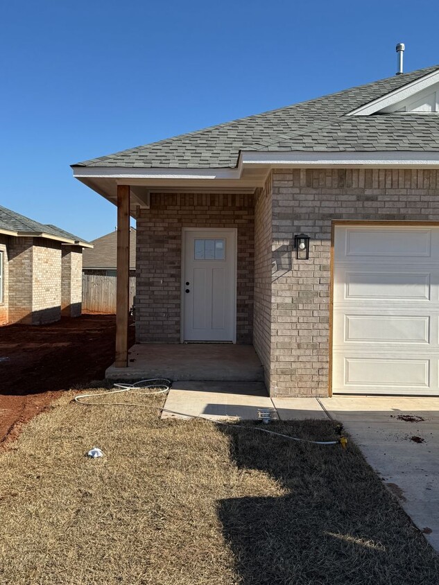 Foto principal - New Construction 3 Bedroom Piedmont Schools