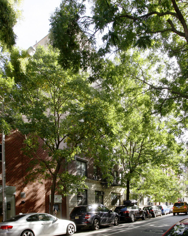 Building Photo - Chelsea Hall