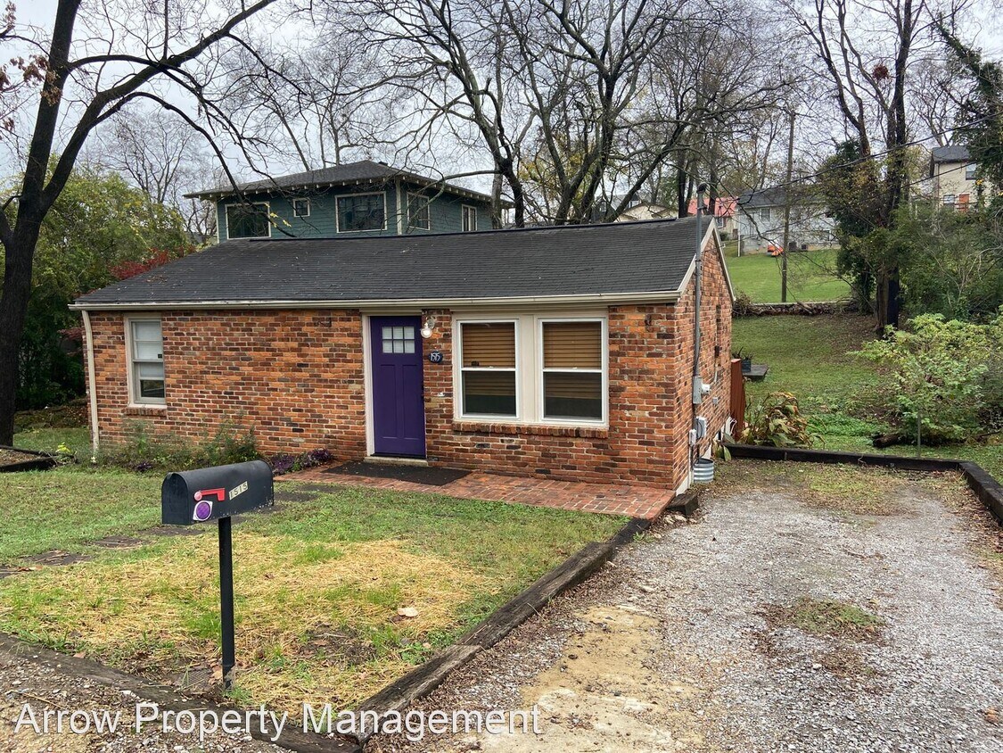 2 br, 1 bath House 1515 Boscobel St House Rental in Nashville, TN