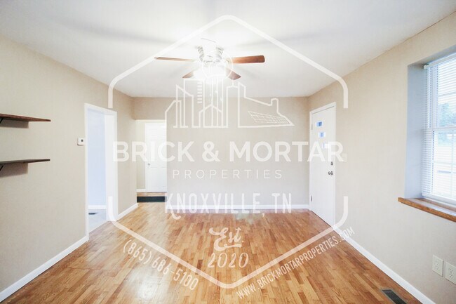 Foto del edificio - 313 Barnes Ave