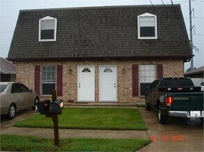 Building Photo - 3308 Pakenham Dr