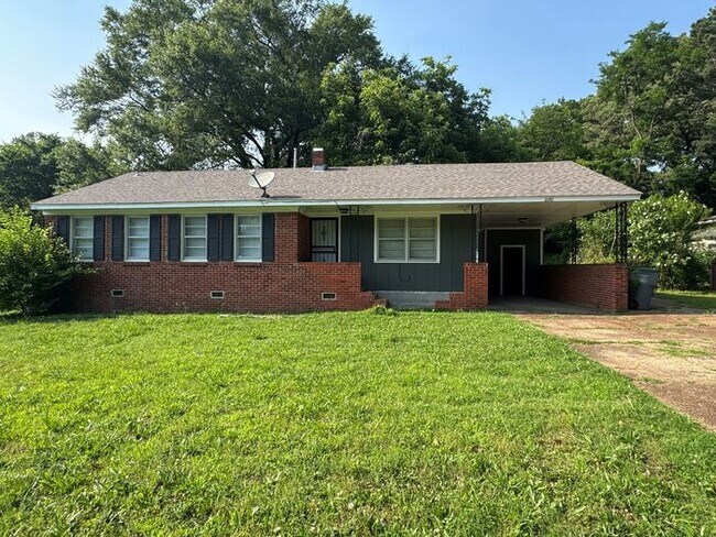 Photo - 2170 St Elmo Ave House