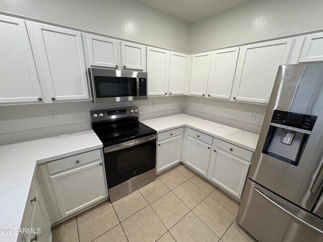 Foto del edificio - 3635 W Kathleen Rd
