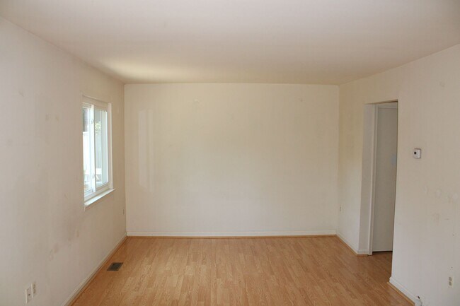 Foto del edificio - Conveniently Located- Three Bedroom Home Annapolis, MD