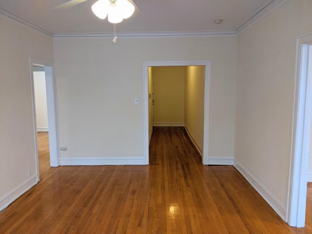 Foto del edificio - 2 bedroom in Evanston IL 60202