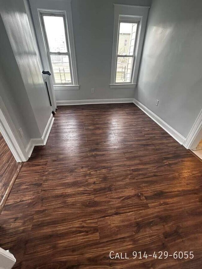 Photo - 33 William St Apartment