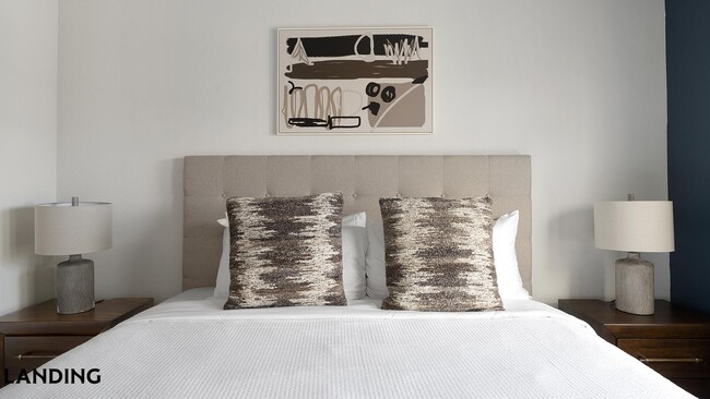 Building Photo - 2825 Main St