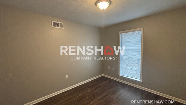 Building Photo - 5195 Yale Rd