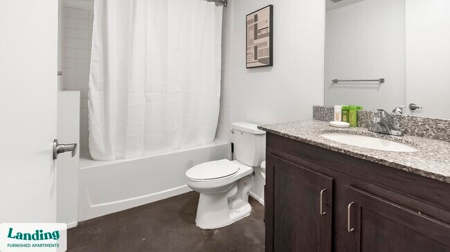 Building Photo - 99 S Front St