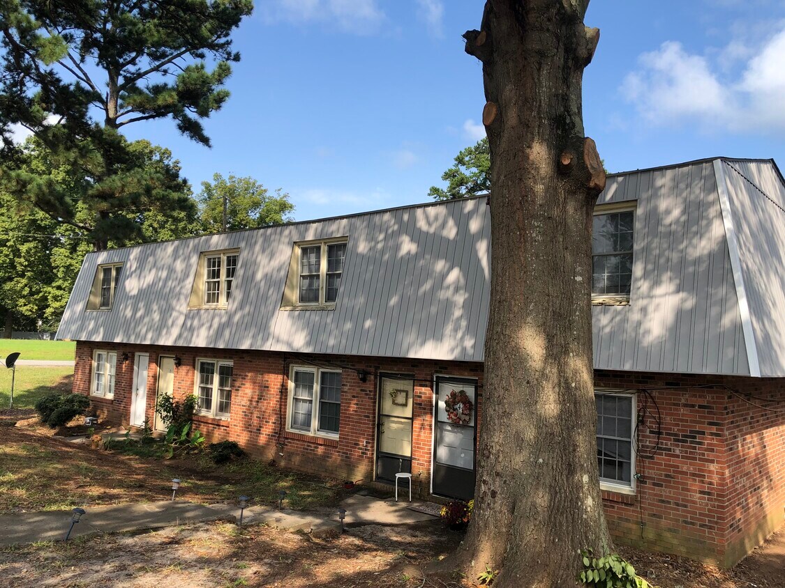 Cascades Pointe at Clemson Townhomes Loc... Apartments 207 Dunwoody