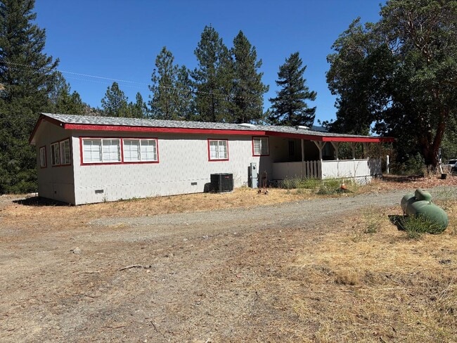 Building Photo - 1291 Red Hill Rd