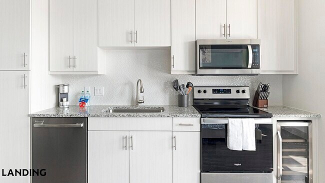 Foto del edificio - 3383 Cedarplaza Ln