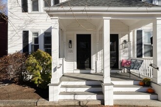 Building Photo - 105-107 Richards Ave