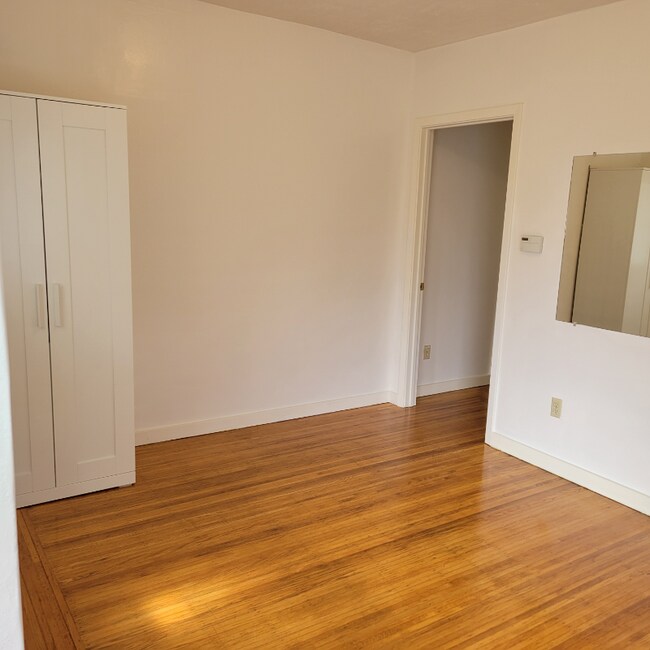 Foto del edificio - 1623 Grant St