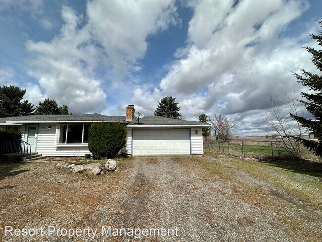 Foto del edificio - 3 br, 3 bath House - 9317 W Prairie Ave