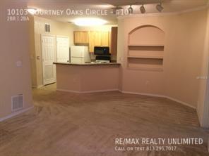Building Photo - 10103 Courtney Oaks Circle #101 Tampa 3361...