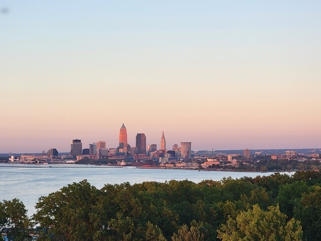 Rooftop View - 11720 Edgewater Dr