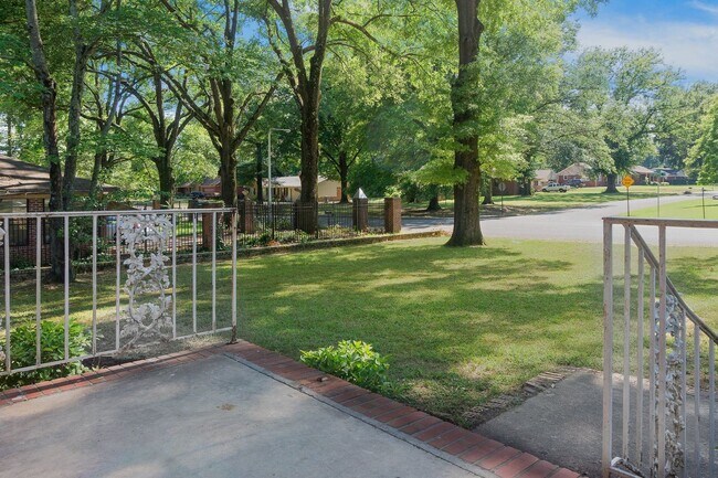 Building Photo - 3 br, 2 bath House - 4506 Faronia Rd