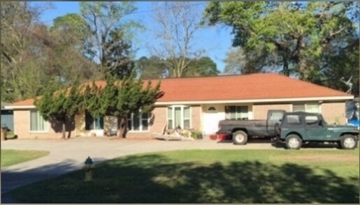 Primary Photo - 7302 Johnny Mercer Blvd