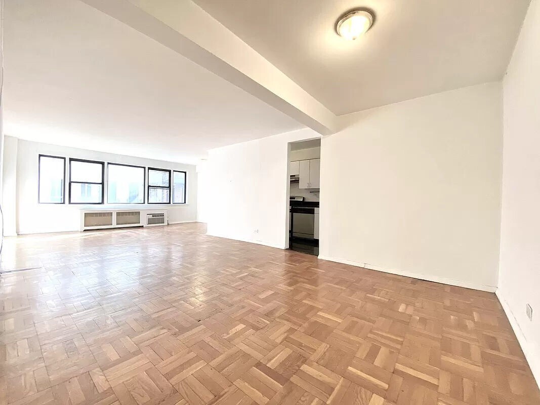 20 Beekman PL Apartment for Rent in New York, NY