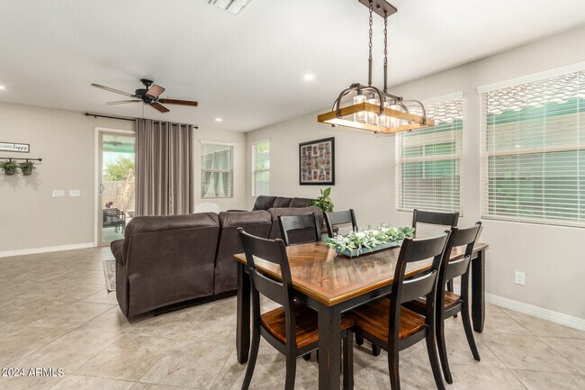 Foto del edificio - 26451 N 131st Dr