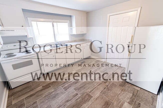 Foto del edificio - Homes for rent in Henderson NC - 2050 Hwy ...