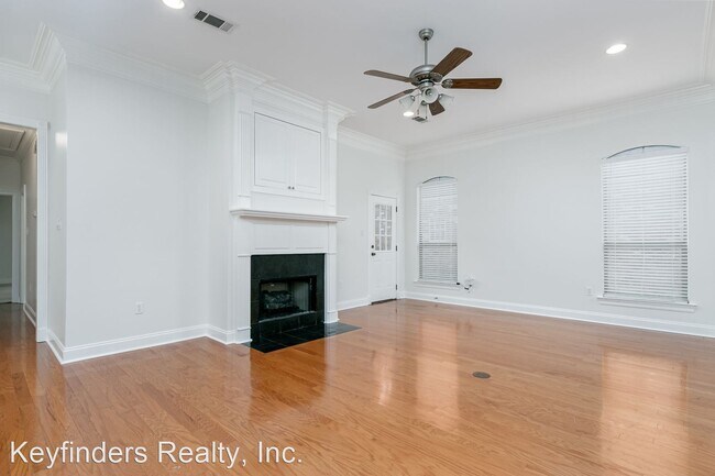 Foto del edificio - 4 br, 2 bath House - 2129 Springtide Dr.