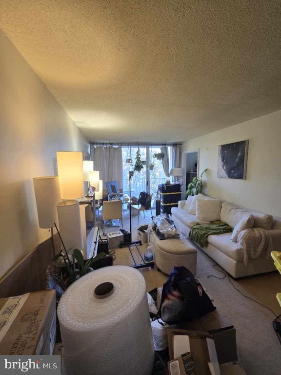 Building Photo - 2059 Huntington Ave