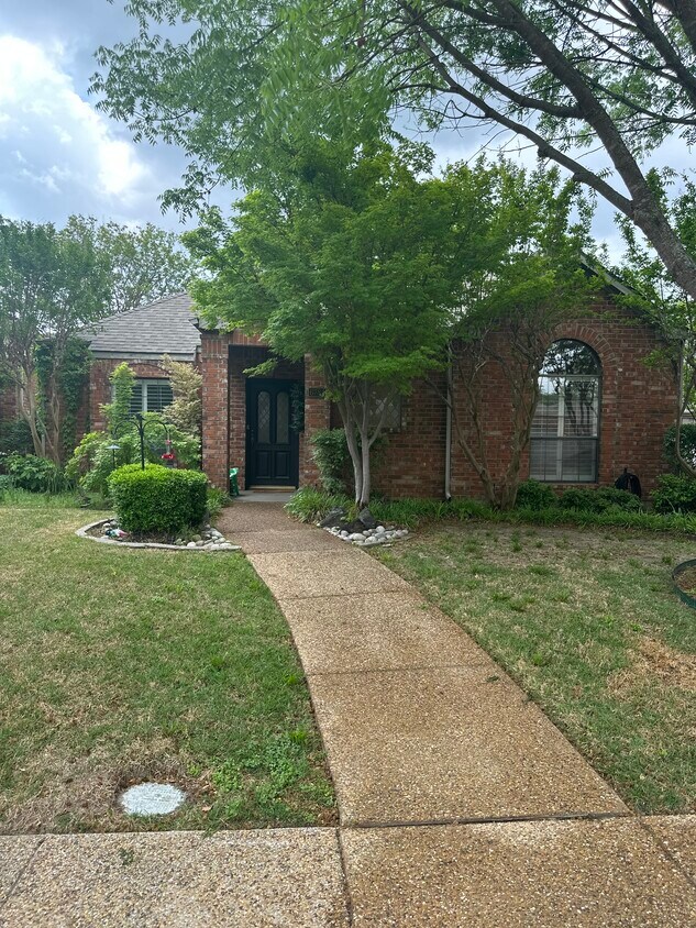 6784 Northcreek Ln, Dallas, TX 75240 House Rental in Dallas, TX