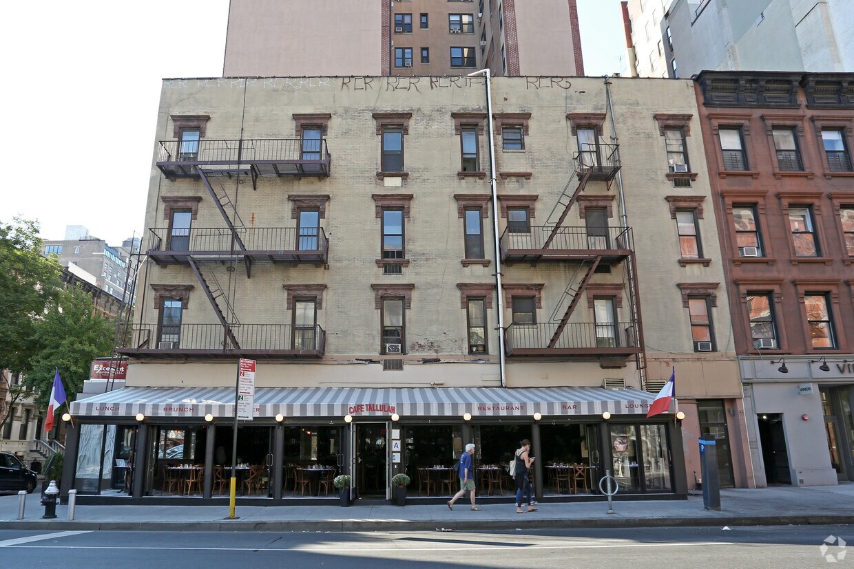 Foto del edificio - 240 Columbus Ave