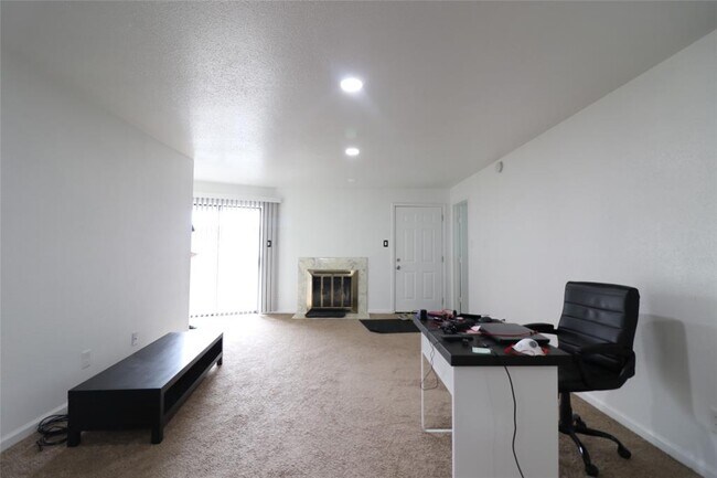 Foto del edificio - 10629 Braes Bend Dr