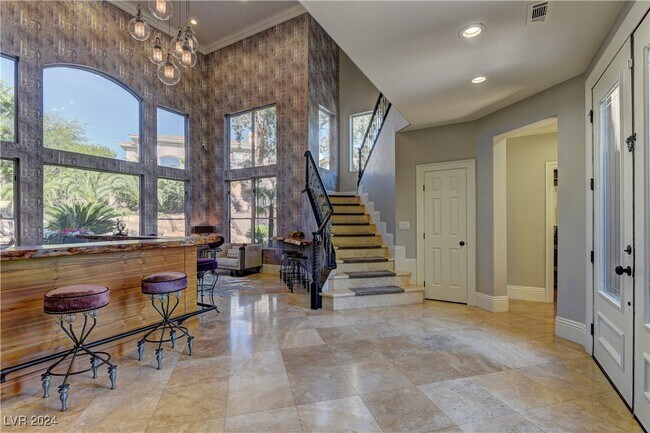 Foto del edificio - 10213 Owl's Peak Ct