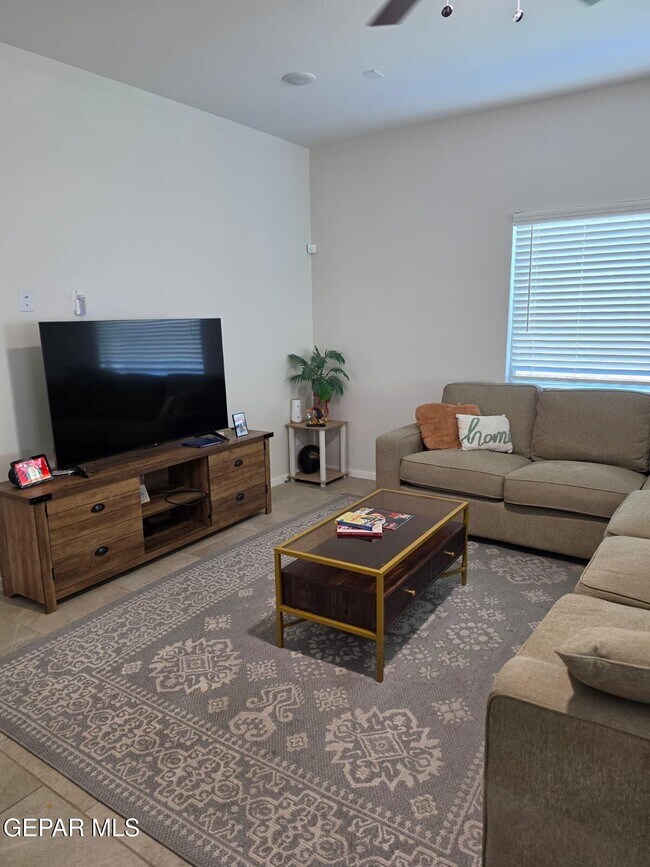 Foto del edificio - 12603 Amesbury Dr