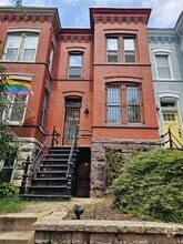Building Photo - 33 R St NW