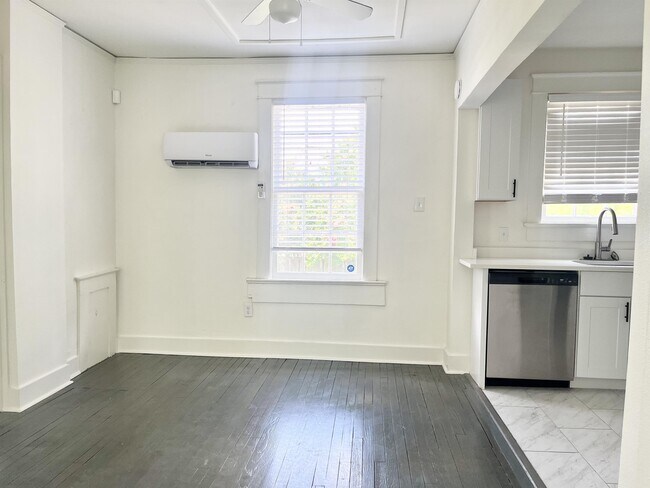 Foto del edificio - 916 Park Blvd