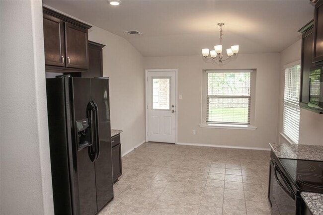 Building Photo - 5334 Cicero Dr