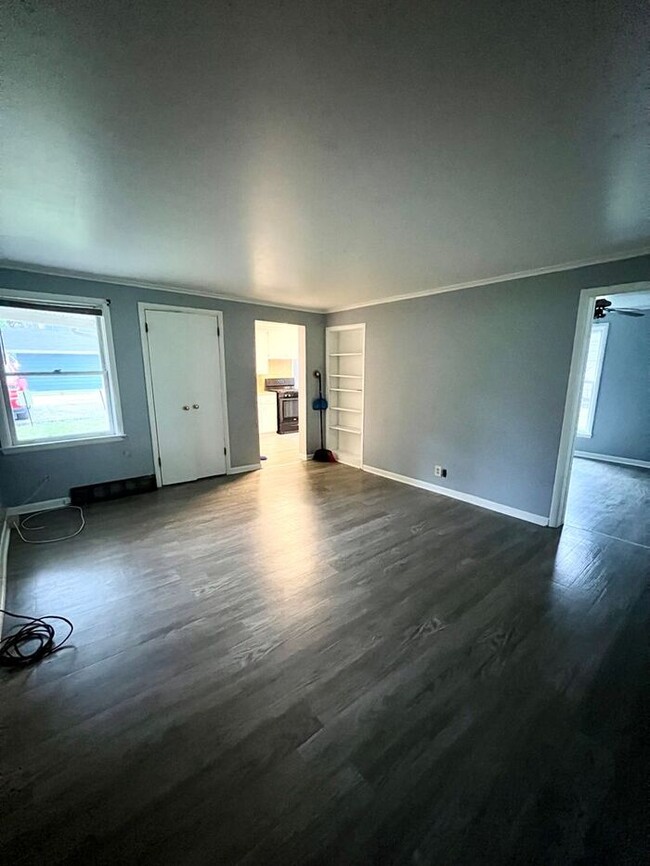 Foto del edificio - 2 Bedroom Unit in Dowagiac