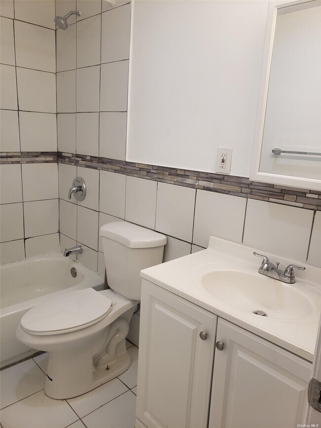 Foto del edificio - 35-39-39 98th St