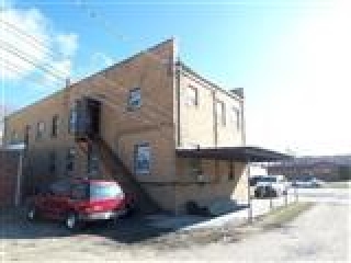Foto del edificio - 220 E 5th St