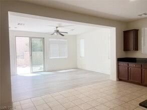 Building Photo - 477 Astillero St