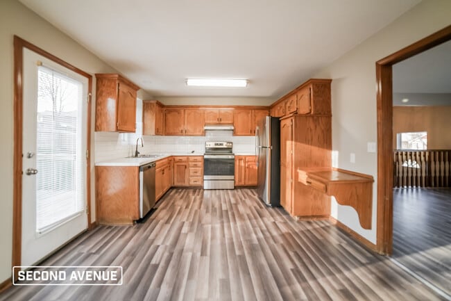 Foto del edificio - 1720 S Whitney DR