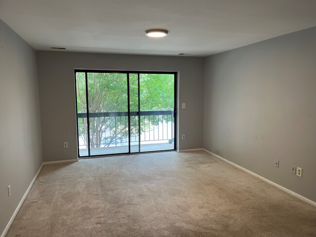 Building Photo - 10604 Partridge Ln