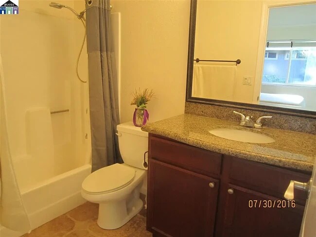 Building Photo - 3274 Red Cedar Ter