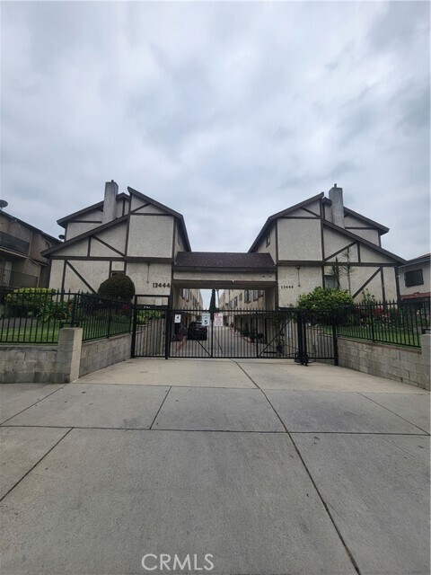 Foto del edificio - 13444 Tracy St