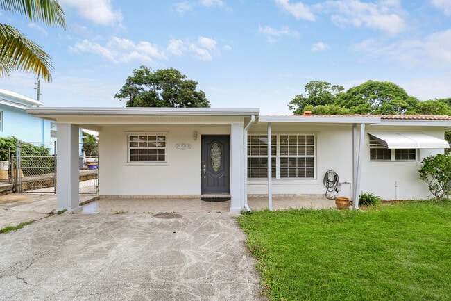 Foto del edificio - 391 SW 2nd St