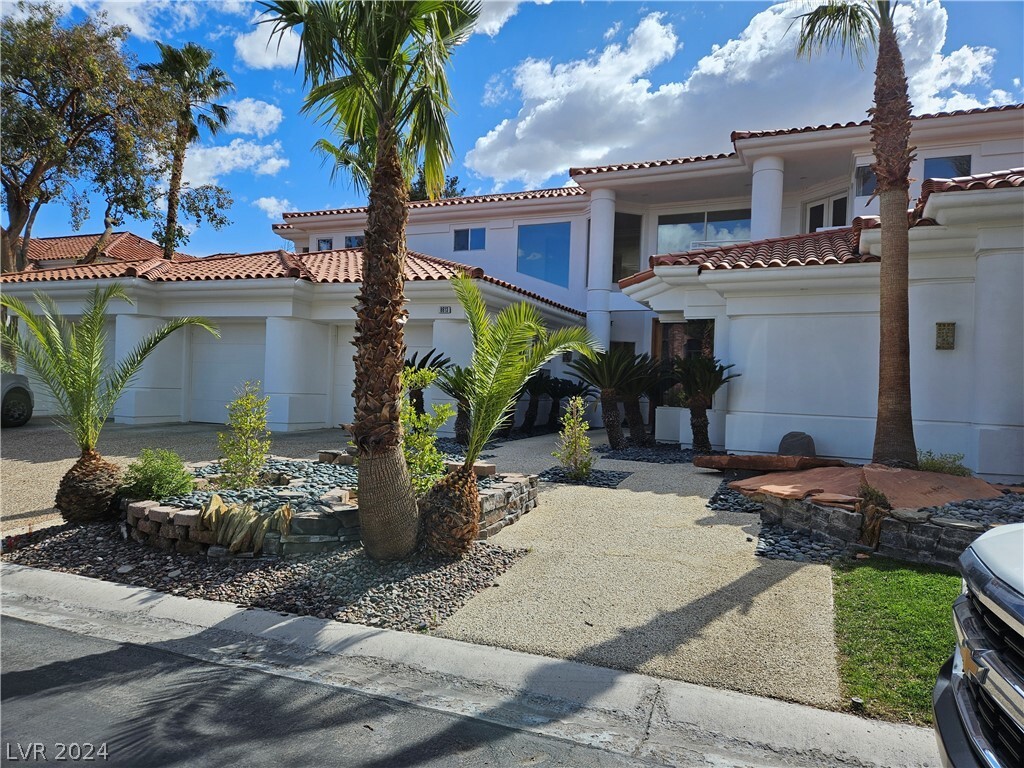 Primary Photo - 8613 Canyon View Dr