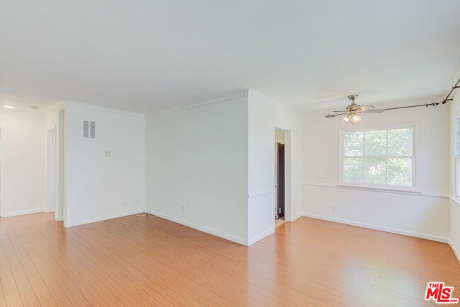 Building Photo - 1643 N Formosa Ave